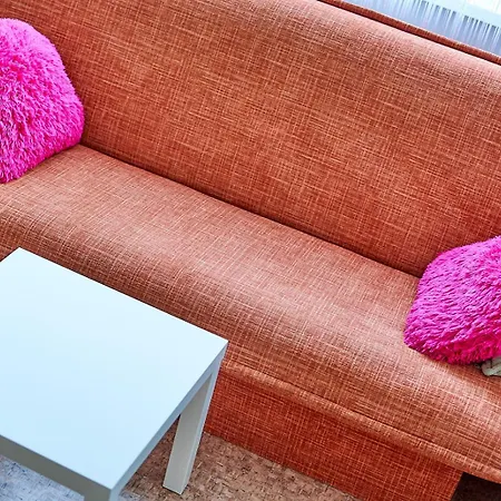 Tokyo Vibes - Private Sleeping Pods Hostel, Self Check-in *