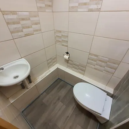 Tokyo Vibes - Private Sleeping Pods Hostel, Self Check-in Хостел *