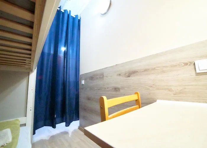 Hostel Tokyo Vibes - Private Sleeping Pods Hostel, Self Check-in *