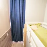 Tokyo Vibes - Private Sleeping Pods Hostel, Self Check-in אכסניה