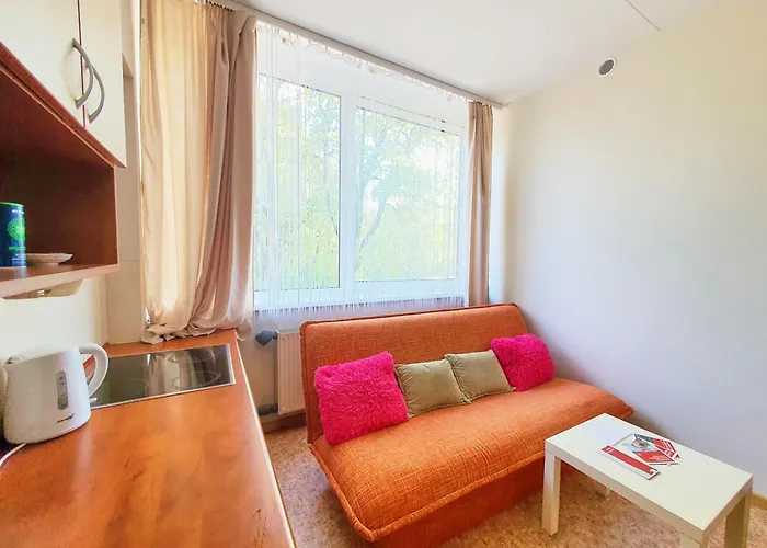 Tokyo Vibes - Private Sleeping Pods Hostel, Self Check-in *