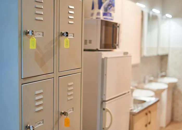 Hostal Tokyo Vibes - Private Sleeping Pods Hostel, Self Check-in